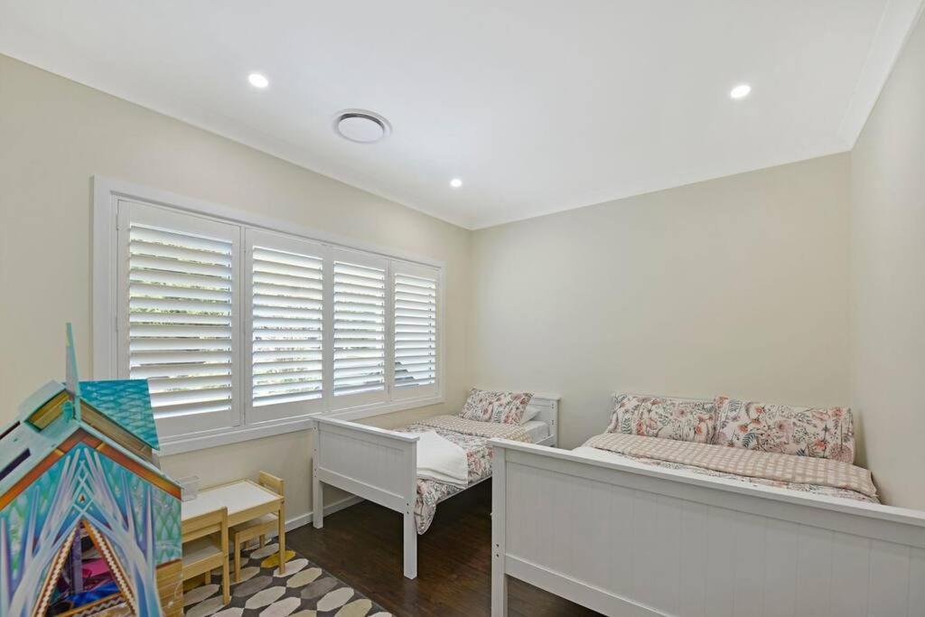 Nuach Cottage - Beautiful Family Home In Leura Exteriör bild